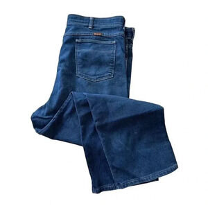 Wrangler REGULAR FLEX FIT JEAN 48x30 with hook closure